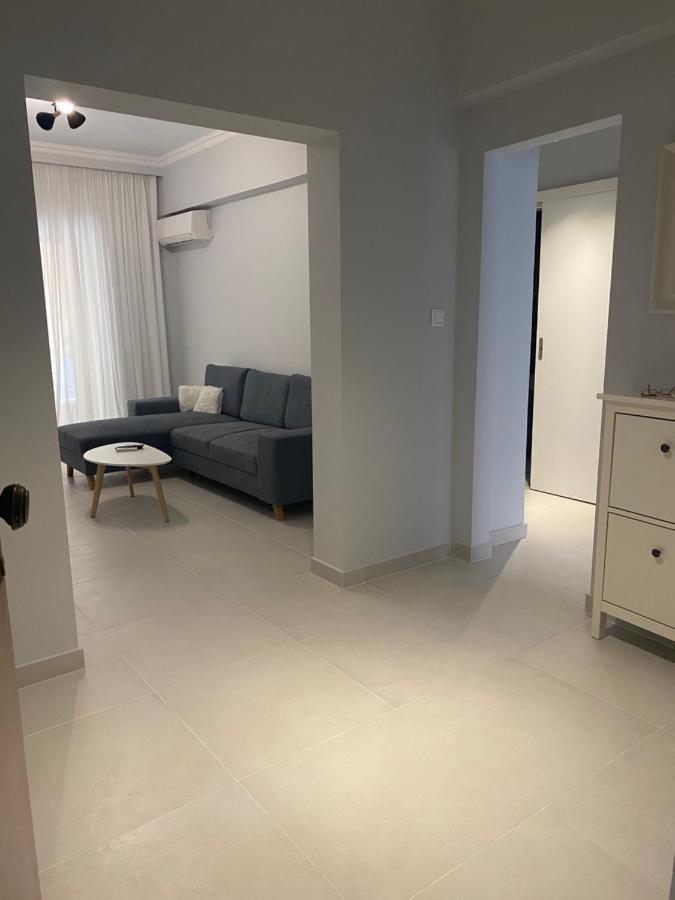 Apartment Modern Living In Markopoulo Center *